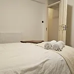 Estatesmen Grosvenor Square Mayfair Apartment